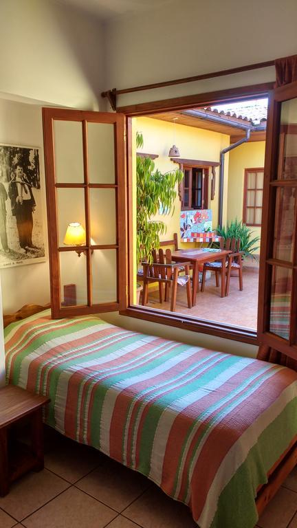 לה סרנה Hostal El Punto מראה חיצוני תמונה