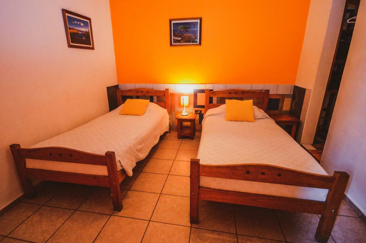 לה סרנה Hostal El Punto מראה חיצוני תמונה