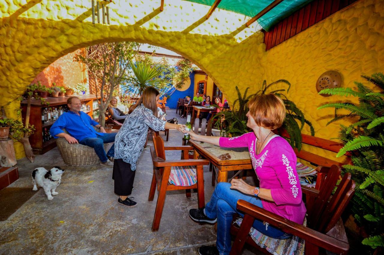 לה סרנה Hostal El Punto מראה חיצוני תמונה